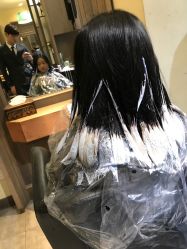 -苑苑发型设计