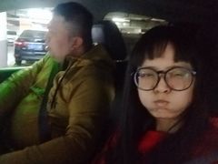 -百联又一城停车场