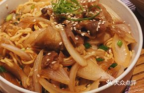 Japanese Beef Noodle Stir-fry