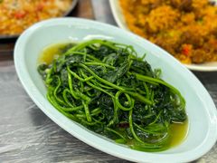 苕尖-小民大排档(江汉路店)