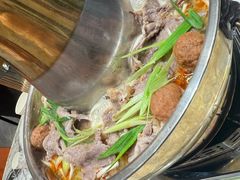 -撒拉人家.酸菜牦牛肉火锅