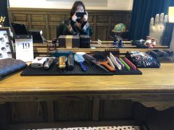 -TWOFACE 双面理发馆