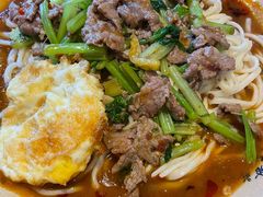-方铲铲·成都板凳面(滨江银泰店)
