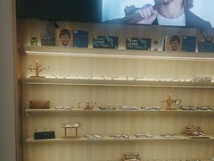 -无界眼镜MaxLess(南翔印象城店)
