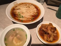 -松鹤面馆·古法焖肉面(观前店)