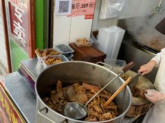 -谢记素红大肠店(新民路店)