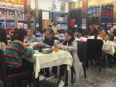 大堂-簋街仔仔小龙虾(总店)