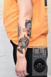 -越域刺青