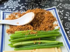 -八两八金·莱芜特色炒鸡(市南漳浦路店)