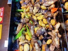 -老东镇啤酒屋海鲜加工·蒸汽海鲜·海鲜烧烤(台东店)