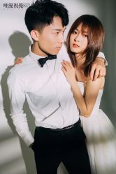 -巴黎婚纱摄影工作室