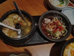 -云海肴·汽锅鸡·云南菜(天山百盛优客店)