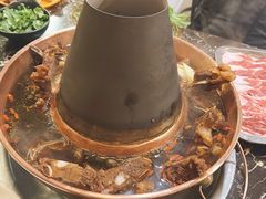 招牌羊蝎子锅底-颐品居涮肉(乌鲁木齐中路店)