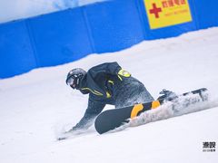 -哈尔滨热雪奇迹