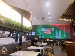 大堂-肯德基(正定机场安检内店)