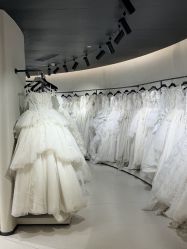 -城市花园婚纱摄影