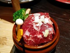 -山川小町·极番烧肉(新地假日广场店)