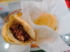 -闫家驴肉老店(华电一校店)