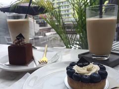 -UNI UNI(环亚凯瑟琳店)