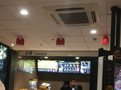 -麦当劳(金山红星美凯龙DT店)