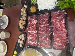 -牛肉彪·19年专注·潮汕牛肉火锅(祈福店)