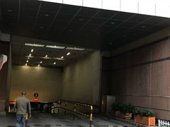 -百联西郊购物中心·停车场