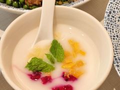 -沿途四季·云南菜·诗酒茶(蓝色港湾店)