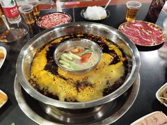 -邓莽子老火锅(中兴路总店)
