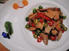-哈拉海和牛主题餐厅(哈西店)