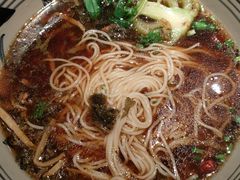 -弄堂小笼包(西青中北永旺购物中心店)