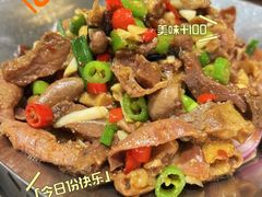 -湖南人家湘菜馆(镇江路店)