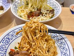 -李与白包子铺(桐梓林店)