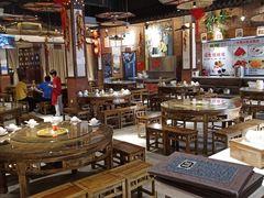 面包甜点陈列柜-灶东家民间菜(回兴店)
