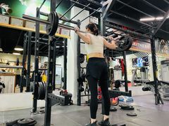 -享受健身·美体塑形馆