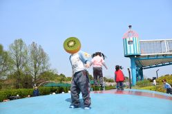 -季高兔窝窝亲子园(上海薰衣草公园店)