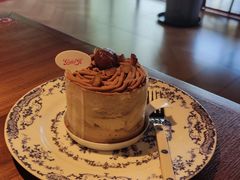-弗兰克牛排西餐厅 Galla R By Ribone(上海首店)