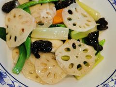 荷塘月色-香山家宴