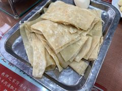 油饼半张-教师之家赵家羊汤馆(东青龙街店)