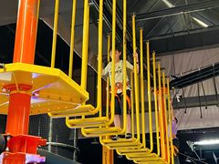 -Tenker Club弹刻极限主题公园 · 蹦床 · 团建 · 生日派对(大关店)
