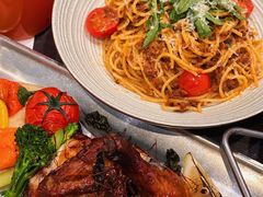 -théATRE茶聚场·餐厅(环球金融中心店)