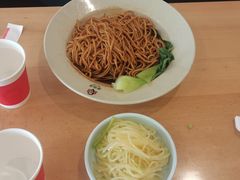 -李先生牛肉面大王(莱芜信誉楼店)