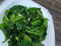 -东海岸人工湖美食村