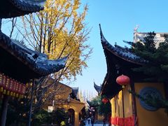 -龙华寺