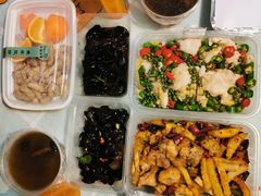 -小鱼小牛·鱼牛干锅·脆鱼火锅(世欧广场店)