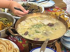 -闯关东东北农家菜(崂山石老人店)
