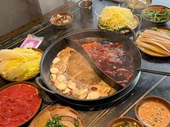 -冯校长老火锅(中联广场店)