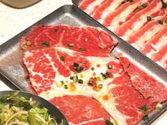 -蚂蚁洞·烤肉大营地(上海静安大悦城店)