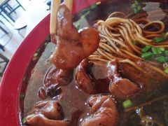 -小龙大肉面馆