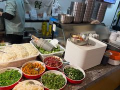 -红鼻子桂林米粉(金唐新光界店)