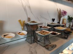 -天际餐厅(广州珠江新城假日酒店)